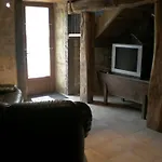 De La Taouyre * Saint-Symphorien-de-Thenieres