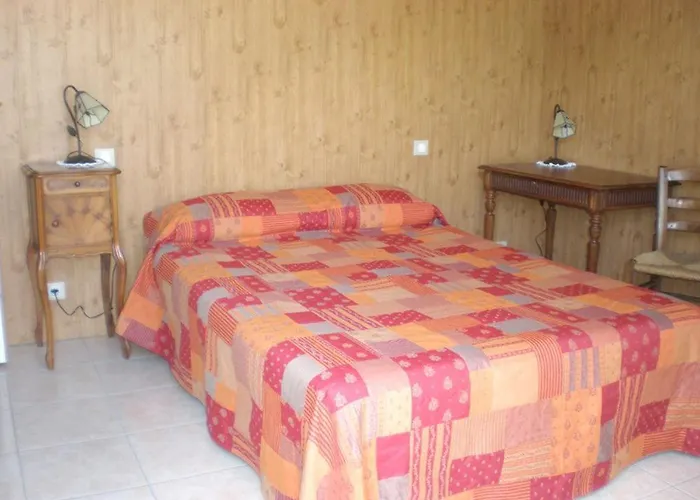 De La Taouyre * Saint-Symphorien-de-Thenieres