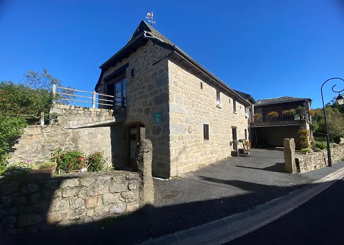 De La Taouyre * Saint-Symphorien-de-Thenieres